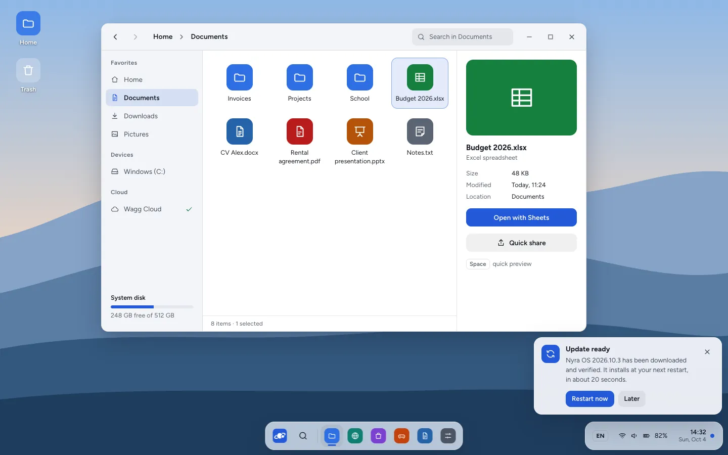 Desktop in the Balanced layout.